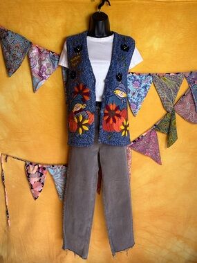 Vintage Harvest “Pumpkin Patch” Sweater Vest Medium